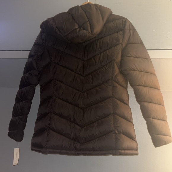 NWT woman’s coat - Picture 4 of 6